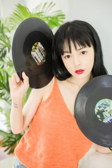 新金梅瓶全集
